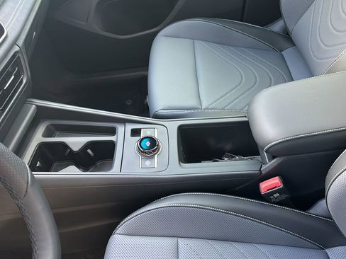 New 2026 Volkswagen Tiguan SE R-Line image 17