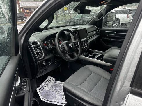Used 2025 RAM 1500 Big Horn AWD/4WD image 8