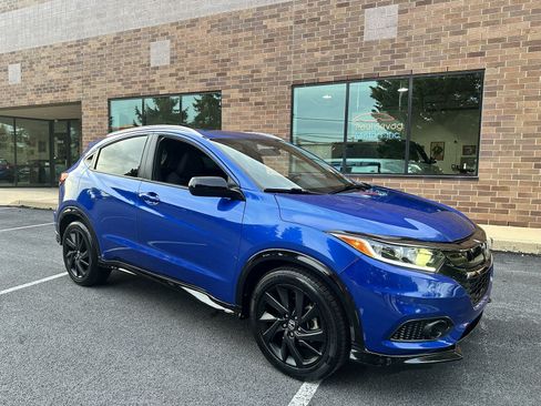 Used 2021 Honda HR-V Sport image 29