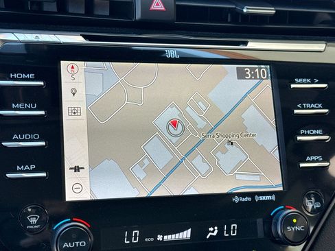 Used 2019 Toyota Camry XLE w/ Driver Assist Package FWD image 19