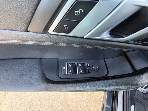Used 2021 BMW X6 sDrive40i w/ M Sport Package RWD image 22