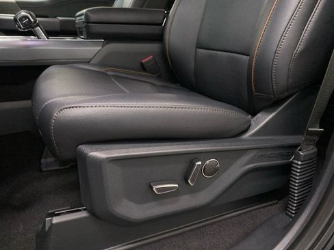 New 2025 Ford F150 Lariat w/ Equipment Group 502A High image 18