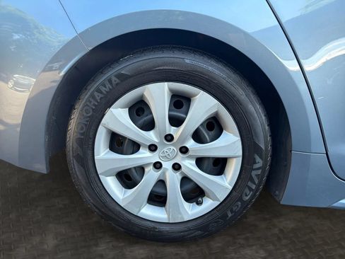 Used 2022 Toyota Corolla LE FWD image 36