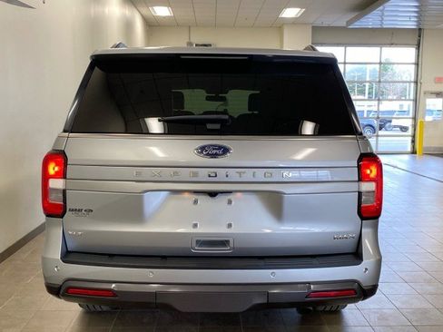 Used 2023 Ford Expedition Max XLT AWD/4WD image 6