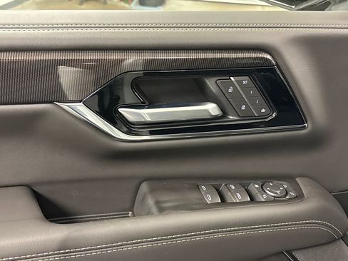 New 2026 GMC Yukon Elevation image 22