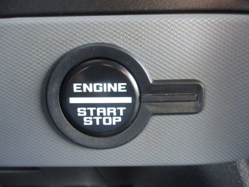 Used 2023 Ford Bronco Big Bend w/ Sasquatch Package AWD/4WD image 20
