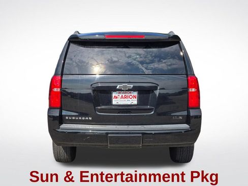 Used 2020 Chevrolet Suburban LT RWD image 16