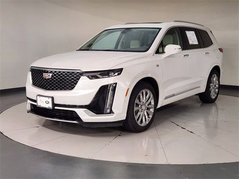 Used 2021 Cadillac XT6 Premium Luxury image 1