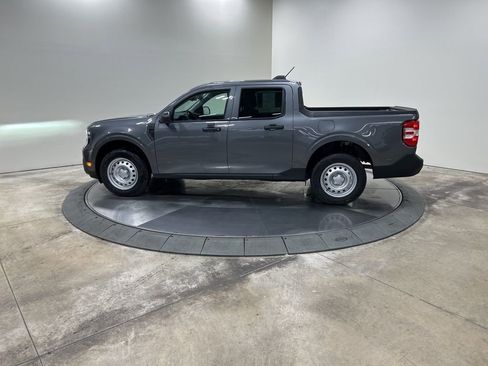 New 2025 Ford Maverick XL image 8