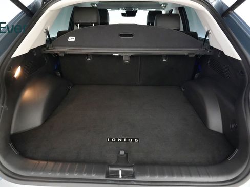 Used 2024 Hyundai Ioniq 5 Limited image 8