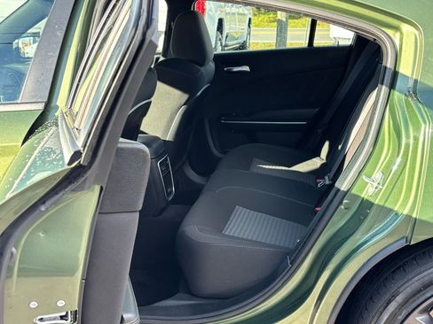 Used 2022 Dodge Charger Scat Pack w/ Driver Convenience Group image 16