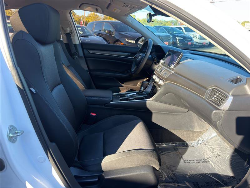 Used 2018 Honda Accord LX image 24