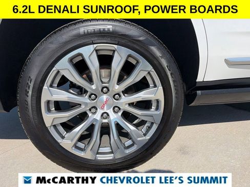 Used 2022 GMC Yukon Denali AWD/4WD image 16
