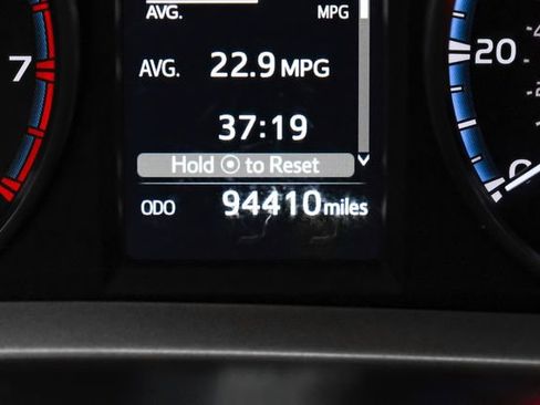 Used 2018 Toyota RAV4 XLE w/ Plus Extra Value Package image 22