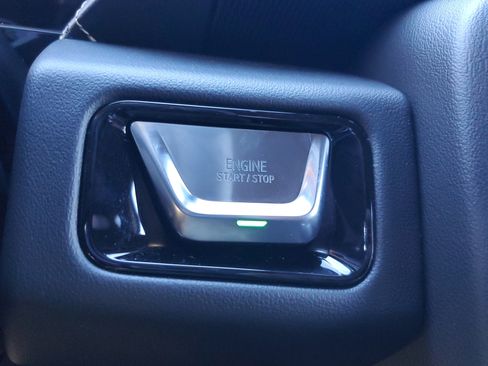 New 2026 GMC Yukon Elevation image 27