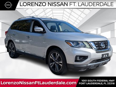 Used 2019 Nissan Pathfinder Platinum image 1