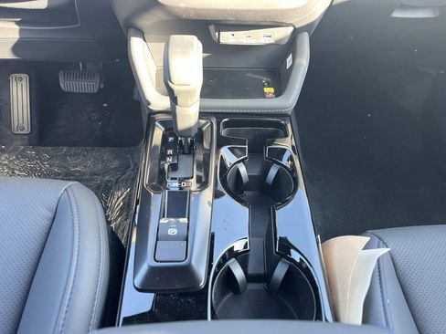 New 2026 Subaru Forester Touring AWD/4WD image 15