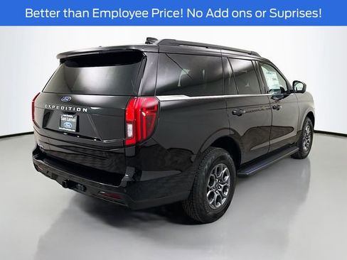 New 2025 Ford Expedition Active AWD/4WD image 7
