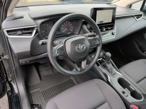 Used 2024 Toyota Corolla LE FWD image 14