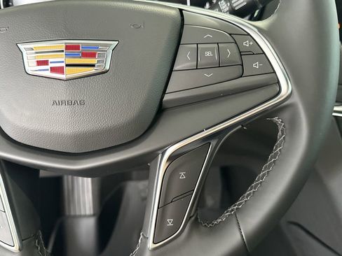 New 2026 Cadillac XT5 Luxury image 22
