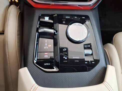 New 2026 BMW X3 xDrive30 w/ Premium Package image 12