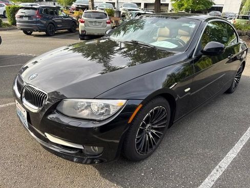 Used 2013 BMW 328i Convertible RWD image 2