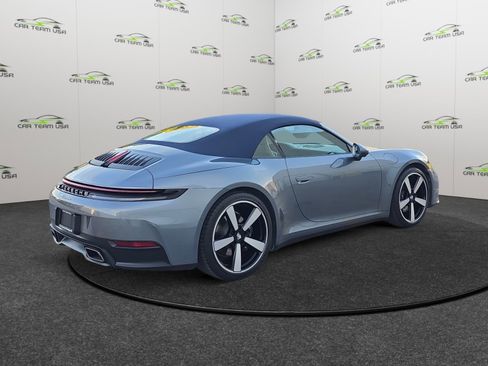 Used 2025 Porsche 911 Carrera image 25