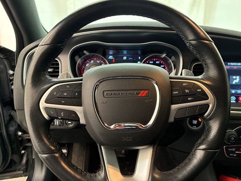Used 2018 Dodge Charger GT AWD/4WD image 11