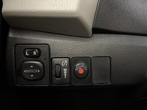 Used 2015 Toyota Corolla LE image 33