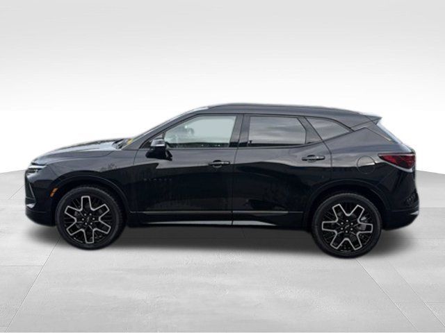 Certified 2024 Chevrolet Blazer RS w/ Driver Confidence II Package AWD/4WD image 6