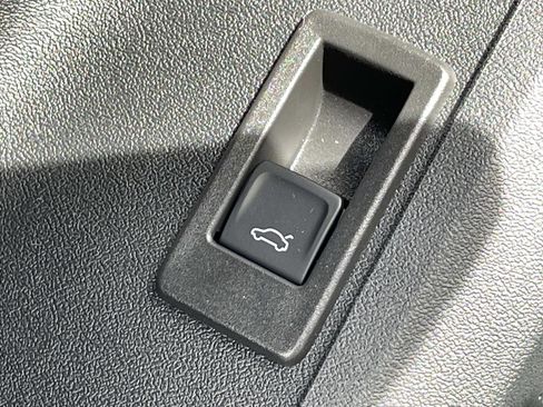 New 2026 Audi Q5 Premium Plus image 19