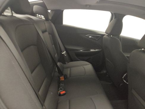 Used 2022 Chevrolet Malibu LT FWD image 19