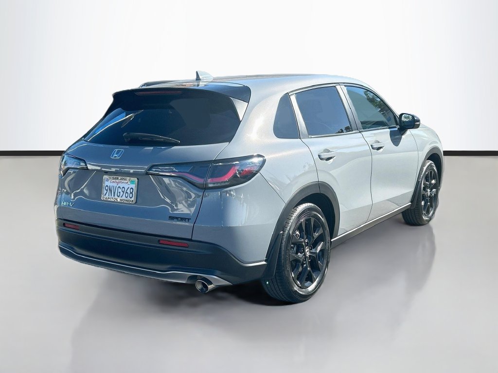 Certified 2025 Honda HR-V Sport image 5