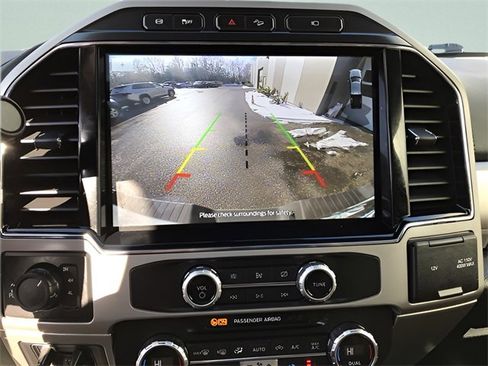 Used 2022 Ford F250 Lariat w/ Chrome Package image 18