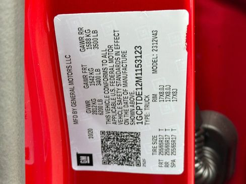 Used 2021 Chevrolet Colorado Z71 w/ Safety Package image 28