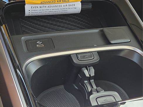 New 2026 Mercedes-Benz GLB 250 image 20