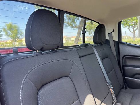 Used 2019 GMC Canyon SLE w/ Elevation Edition RWD image 37