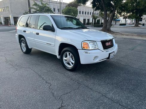 Used 2004 GMC Envoy SLE image 3