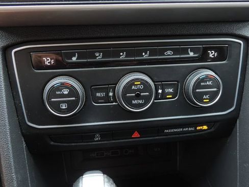 Used 2021 Volkswagen Atlas SE w/ Towing Package image 23