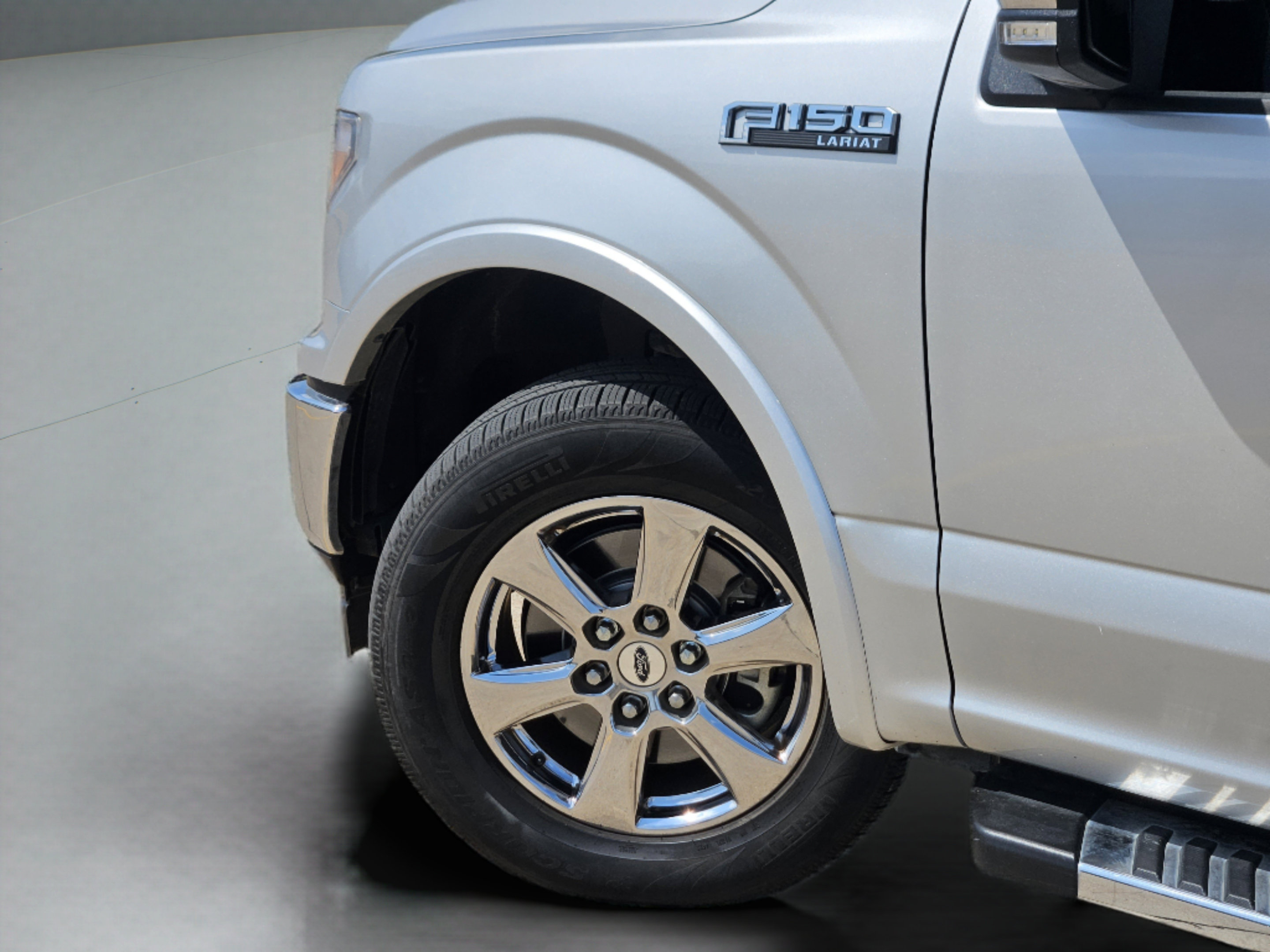 Used 2018 Ford F150 Lariat RWD image 24