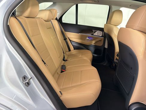 New 2026 Mercedes-Benz GLE 580 4MATIC image 30