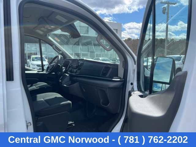 Used 2025 Ford Transit 250 Low Roof w/ Exterior Upgrade Package RWD image 14