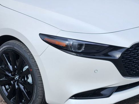 New 2026 MAZDA MAZDA3 2.5 Turbo Sedan w/Premium Plus AWD/4WD image 28