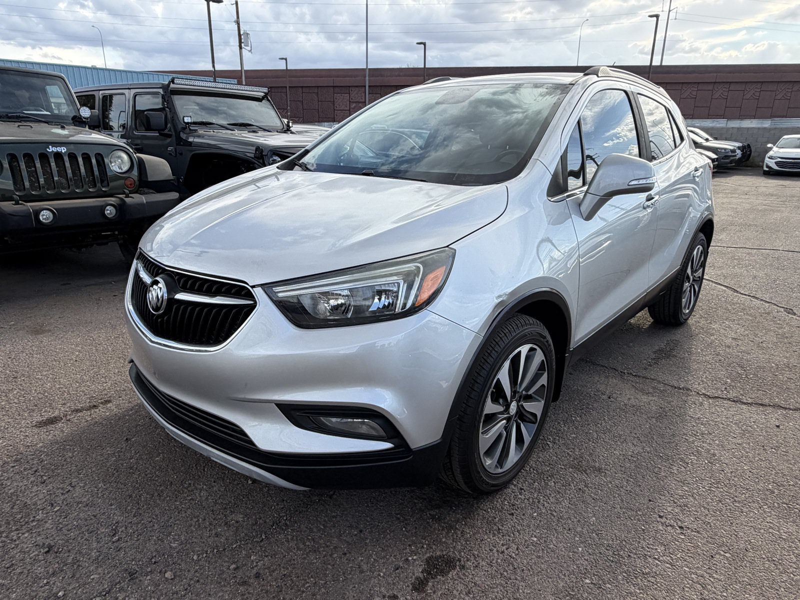 Used 2018 Buick Encore Preferred FWD image 1