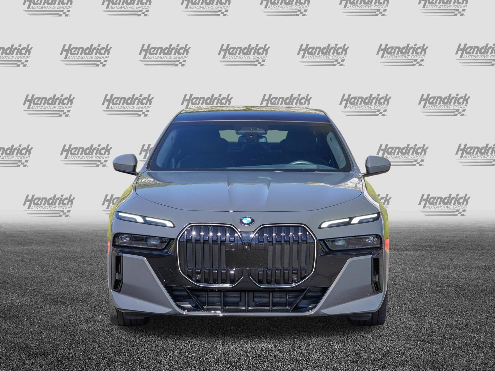 Certified 2024 BMW 740i RWD image 3