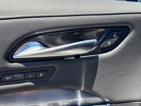 Certified 2024 Cadillac XT4 Premium Luxury AWD/4WD image 37