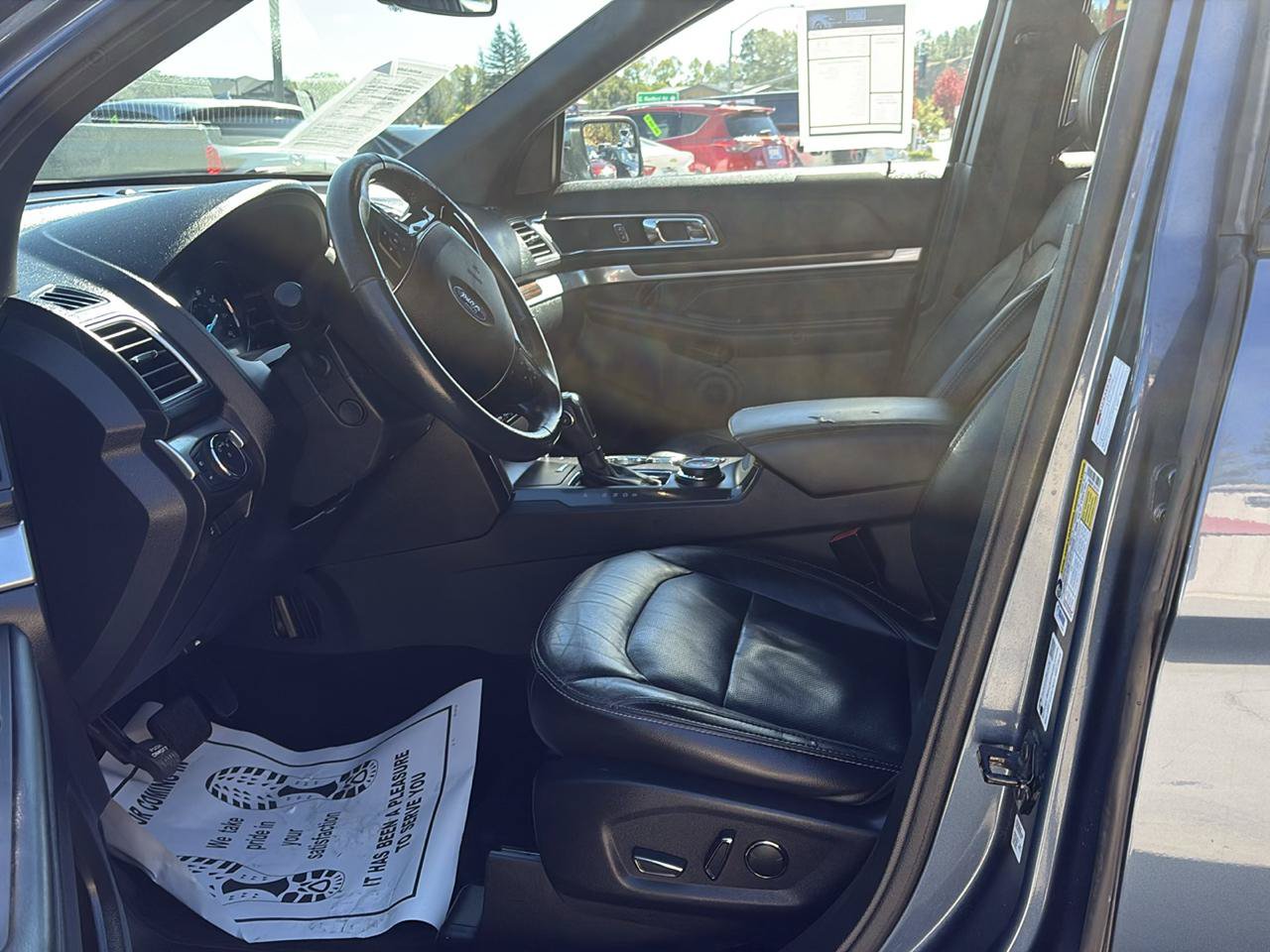 Used 2018 Ford Explorer Limited AWD/4WD image 11