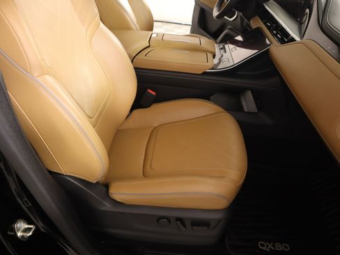 Used 2025 INFINITI QX80 Luxe image 13