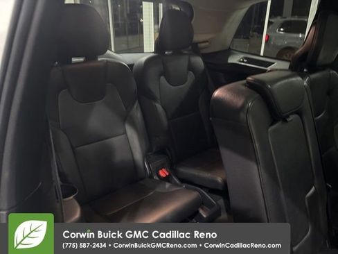 Used 2017 Volvo XC90 T6 Momentum w/ Vision Package AWD/4WD image 36