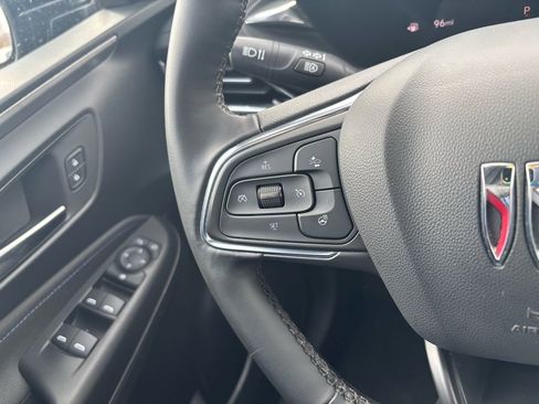Used 2024 Buick Envista Sport Touring w/ Convenience I Package image 32